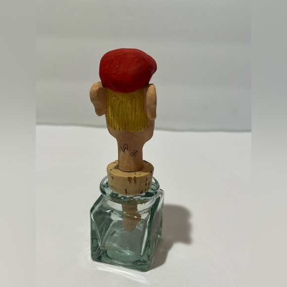 Vintage Craved Wood Bottle Cork Topper Signed 1998 Mini Square Glass Baseball Ca - Picture 4 of 10